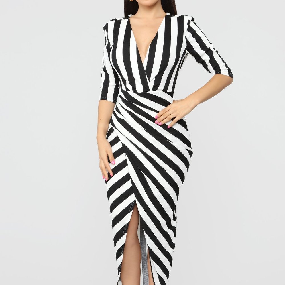 FASHION NOVA Keep Holding On Stripe Midi Dress